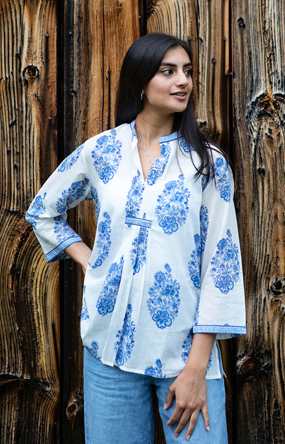 Pintuck Blouse in Blue Bouquet