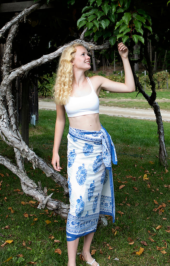 Sarong in Blue Bouquet